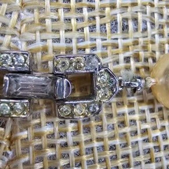 Crown Trifari Ivory Faux Pearl Choker Necklace 925 Sterling Foldover Clasp 15"L - Picture 5 of 8